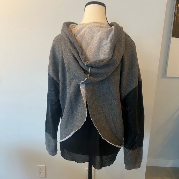 Trendy Grey Hoodie w/ Faux Leather Sleeves & Cut-Out Back – Size Small (Fits M) - Picture 4 of 15